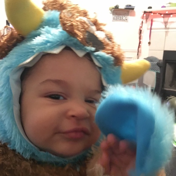 Meet your Posher, Men’yion - Picture 2 of 2